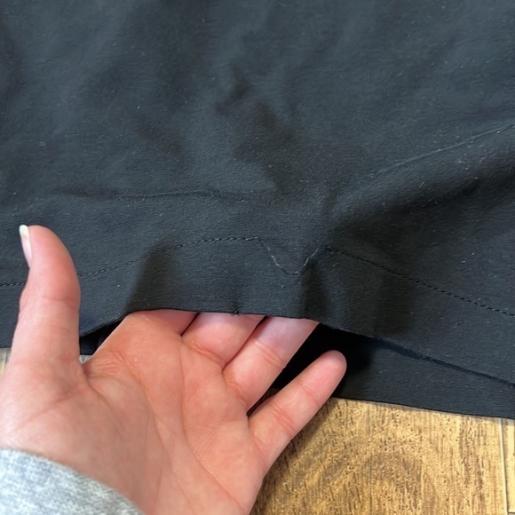 Theory black front pockets zipper back closure skirt - Picture 5 of 8